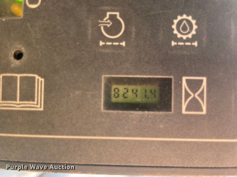 image for item ID9569 2002 Case 75XT  skid steer loader