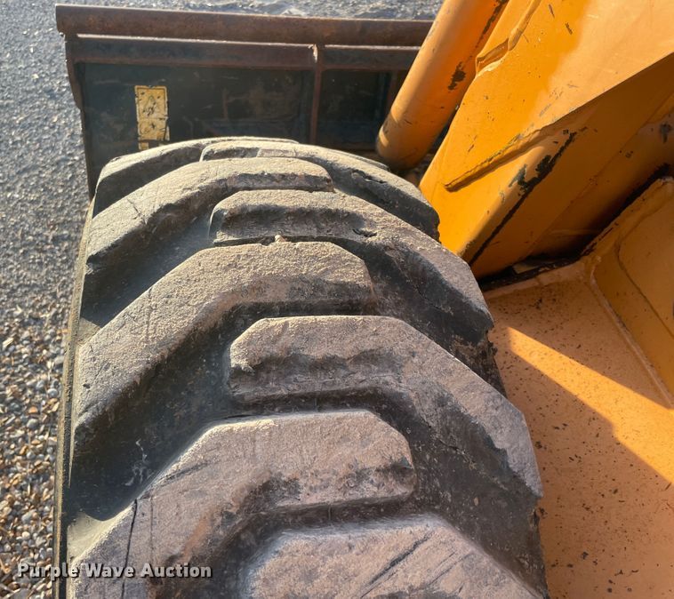 image for item ID9569 2002 Case 75XT  skid steer loader