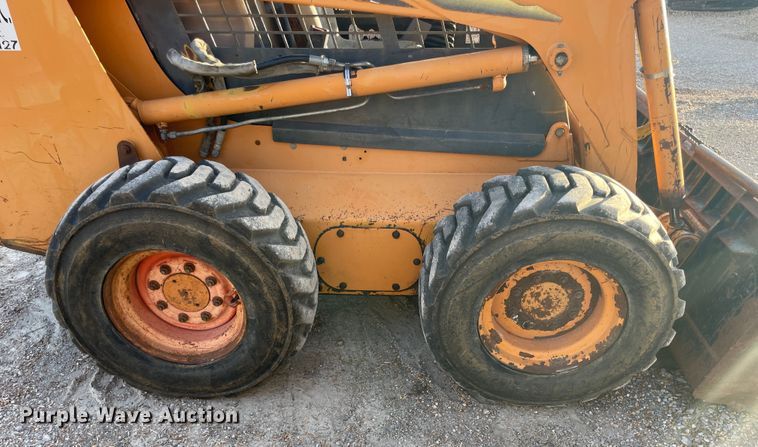 image for item ID9569 2002 Case 75XT  skid steer loader