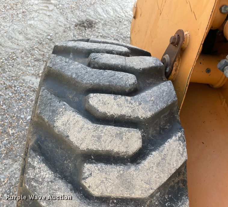 image for item ID9569 2002 Case 75XT  skid steer loader