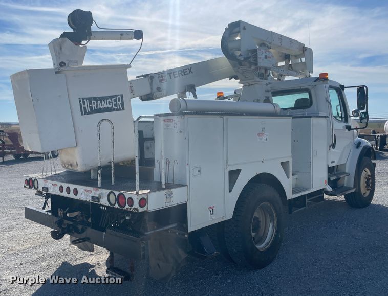 image for item ID9573 2010 Freightliner M2 106  bucket truck