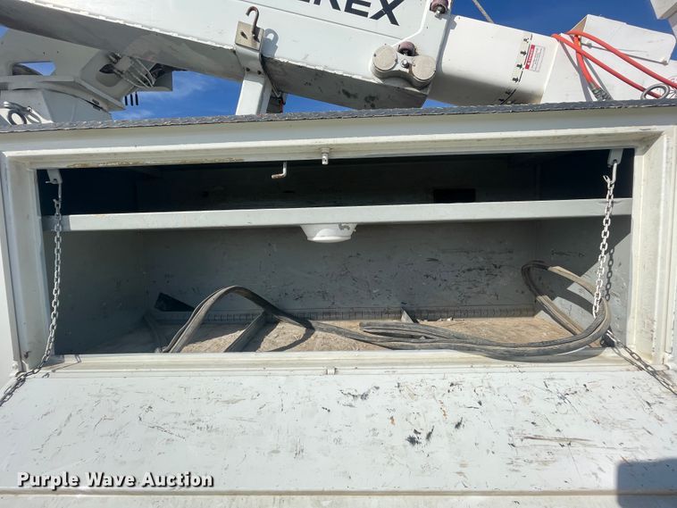 image for item ID9573 2010 Freightliner M2 106  bucket truck