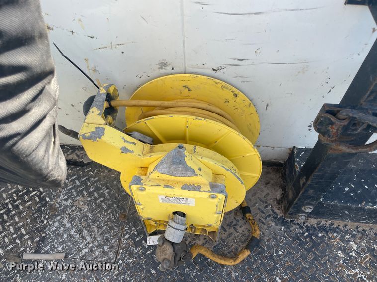 image for item ID9573 2010 Freightliner M2 106  bucket truck