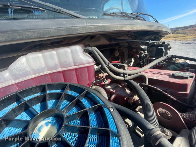 image for item ID9573 2010 Freightliner M2 106  bucket truck