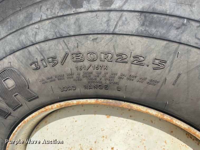 image for item ID9573 2010 Freightliner M2 106  bucket truck