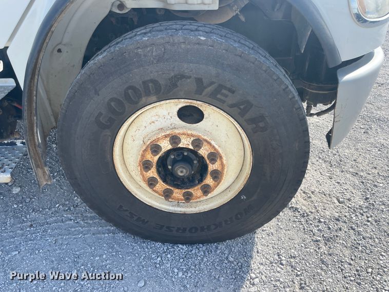 image for item ID9573 2010 Freightliner M2 106  bucket truck