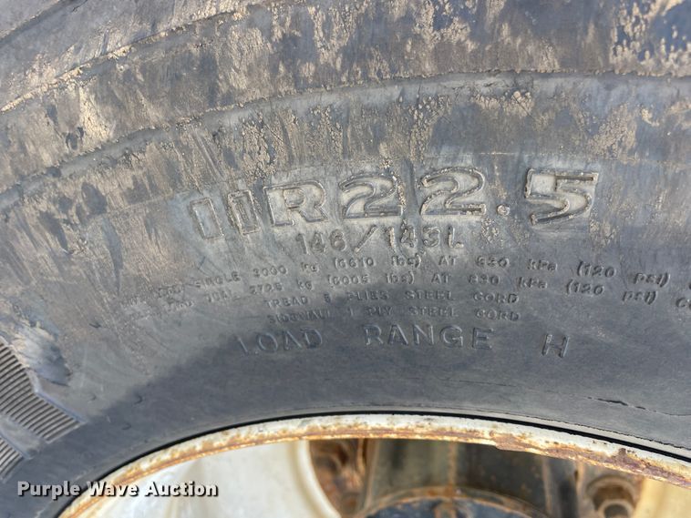 image for item ID9573 2010 Freightliner M2 106  bucket truck