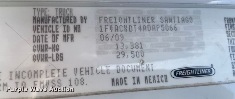 image for item ID9573 2010 Freightliner M2 106  bucket truck