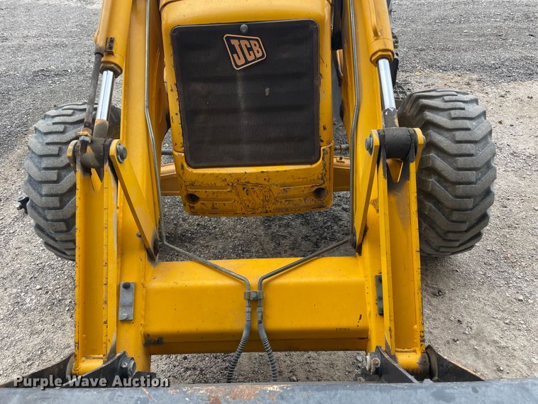 image for item ID9582 2004 JCB 214  backhoe