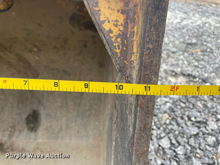 image for item ID9582 2004 JCB 214  backhoe