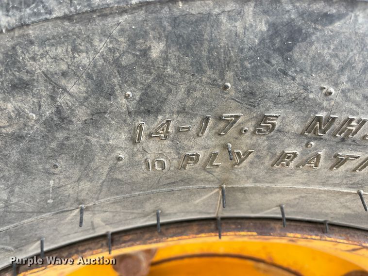 image for item ID9582 2004 JCB 214  backhoe