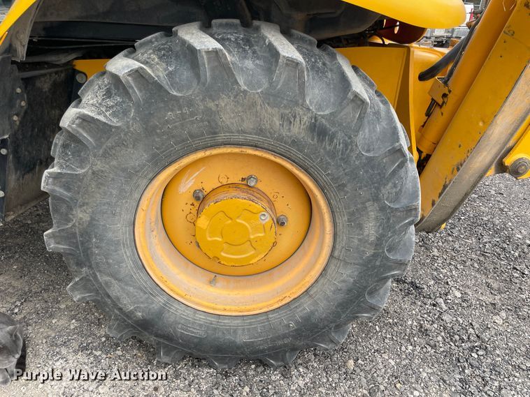 image for item ID9582 2004 JCB 214  backhoe