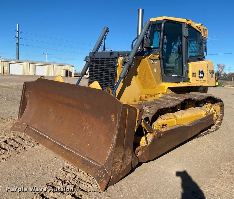 image for item IG9252 2010 John Deere 850J  dozer