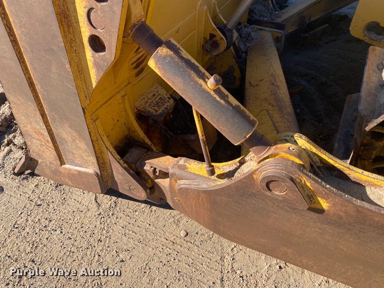 image for item IG9252 2010 John Deere 850J  dozer