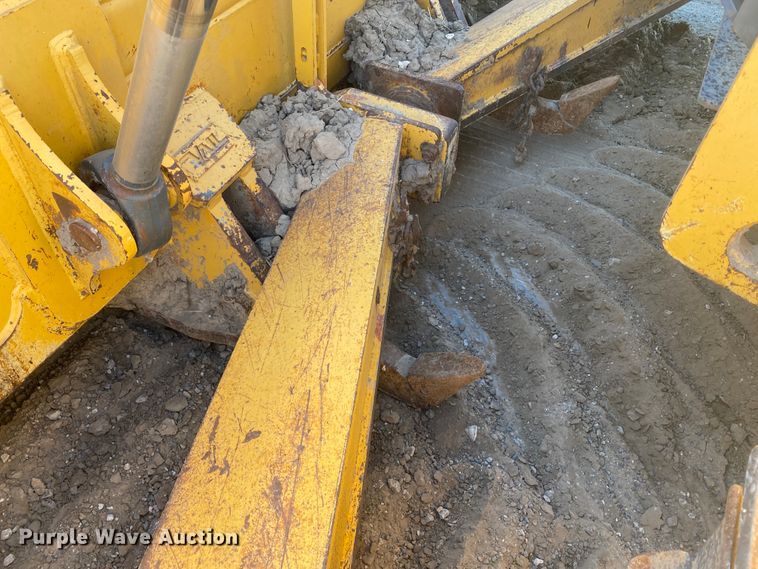 image for item IG9252 2010 John Deere 850J  dozer