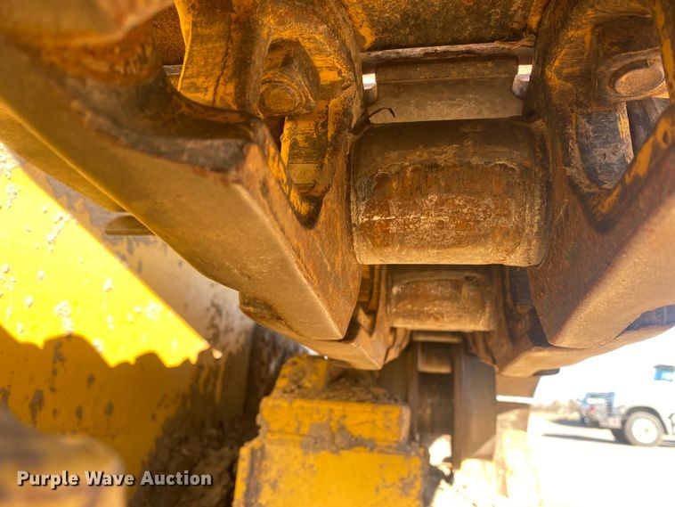 image for item IG9252 2010 John Deere 850J  dozer