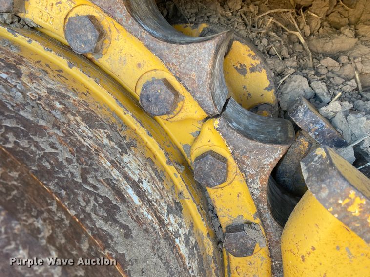 image for item IG9252 2010 John Deere 850J  dozer