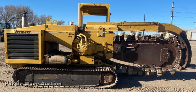 image for item IG9254 1999 Vermeer T555  trencher