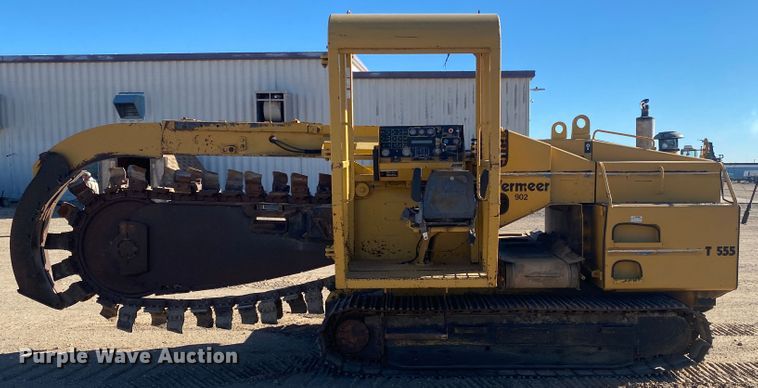 image for item IG9254 1999 Vermeer T555  trencher