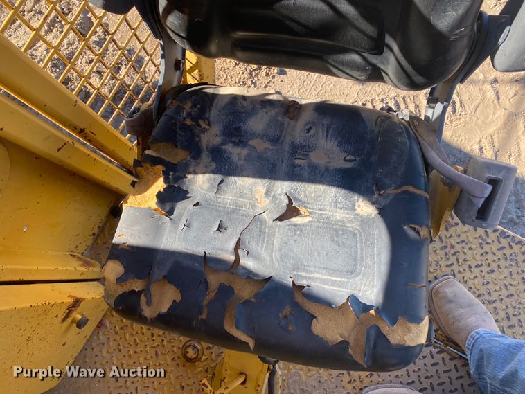 image for item IG9254 1999 Vermeer T555  trencher