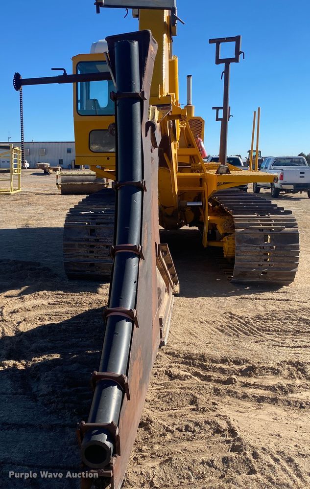 image for item IG9256 1985 Dynapac 624  tile plow