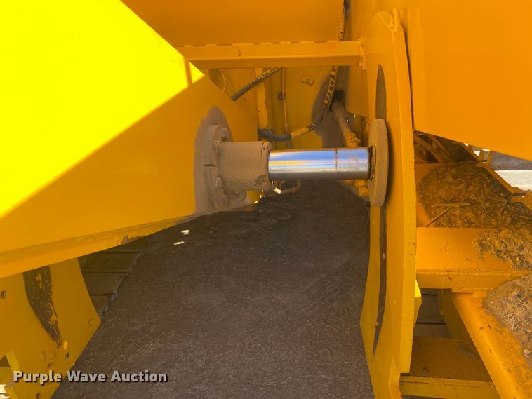 image for item IG9256 1985 Dynapac 624  tile plow