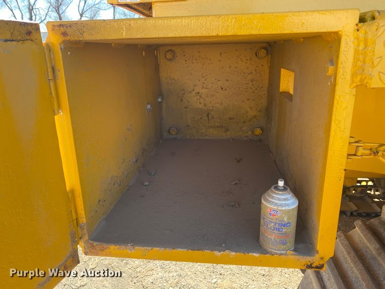 image for item IG9256 1985 Dynapac 624  tile plow