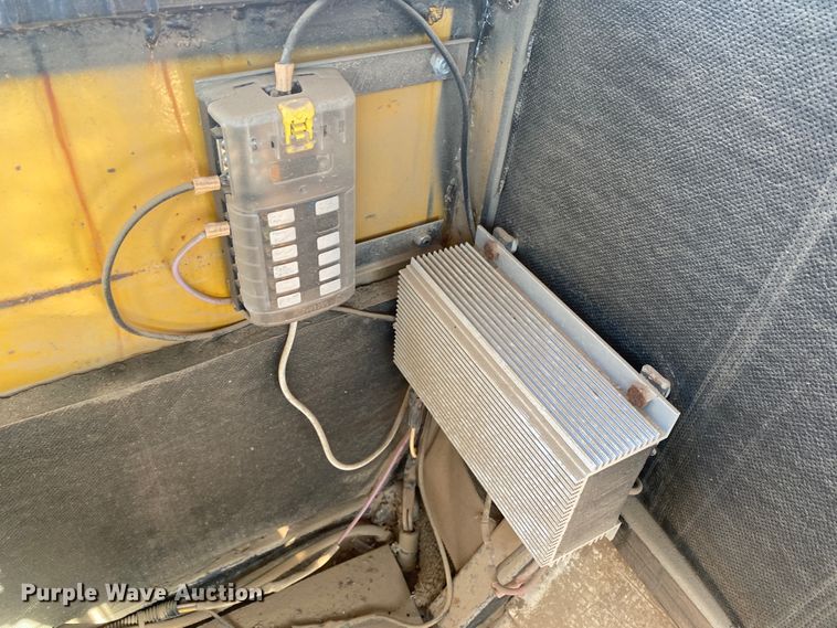 image for item IG9256 1985 Dynapac 624  tile plow