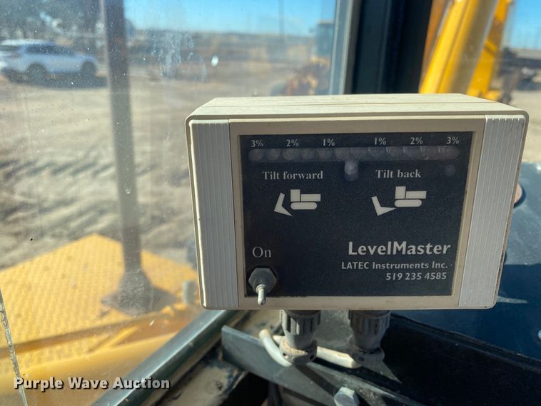 image for item IG9256 1985 Dynapac 624  tile plow