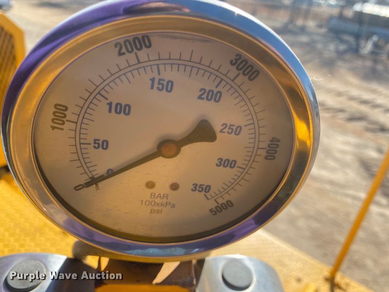 image for item IG9256 1985 Dynapac 624  tile plow