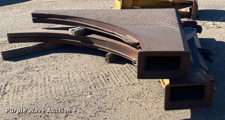 image for item IG9256 1985 Dynapac 624  tile plow