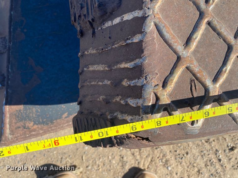 image for item IG9256 1985 Dynapac 624  tile plow