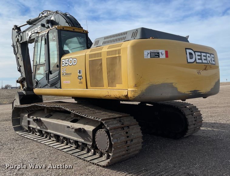 image for item IJ9500 2008 John Deere 350D LC  excavator