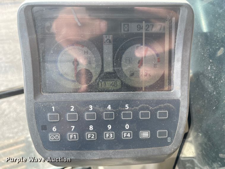 image for item IJ9500 2008 John Deere 350D LC  excavator