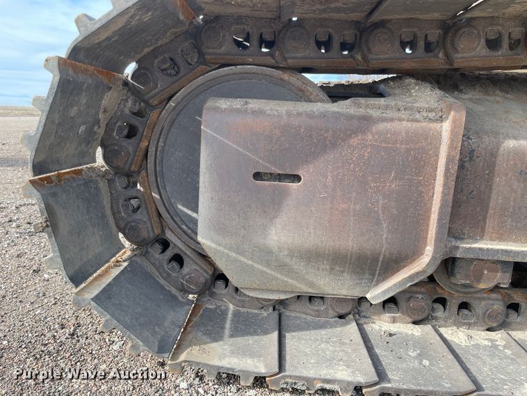 image for item IJ9500 2008 John Deere 350D LC  excavator