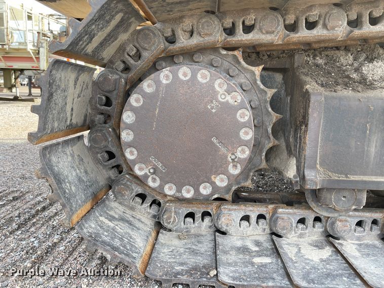 image for item IJ9500 2008 John Deere 350D LC  excavator