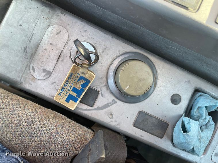 image for item IJ9516 Doosan DX225LC  excavator