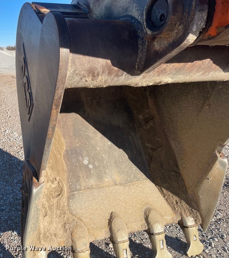 image for item IJ9516 Doosan DX225LC  excavator