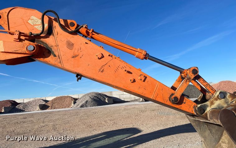 image for item IJ9516 Doosan DX225LC  excavator