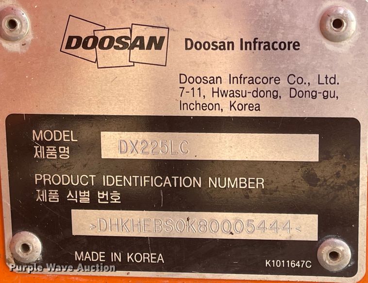 image for item IJ9516 Doosan DX225LC  excavator