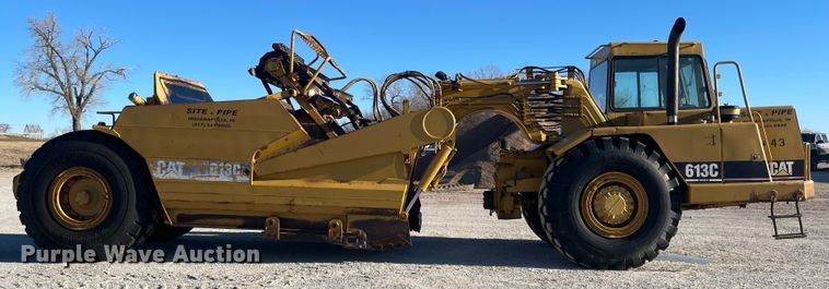 image for item IJ9517 1996 Caterpillar 613C Series II  elevating scraper