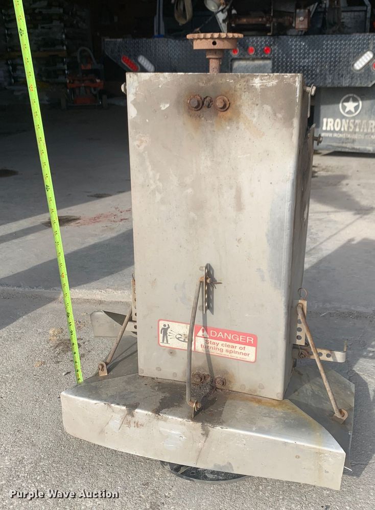 image for item IJ9553 Saltdogg  spreader