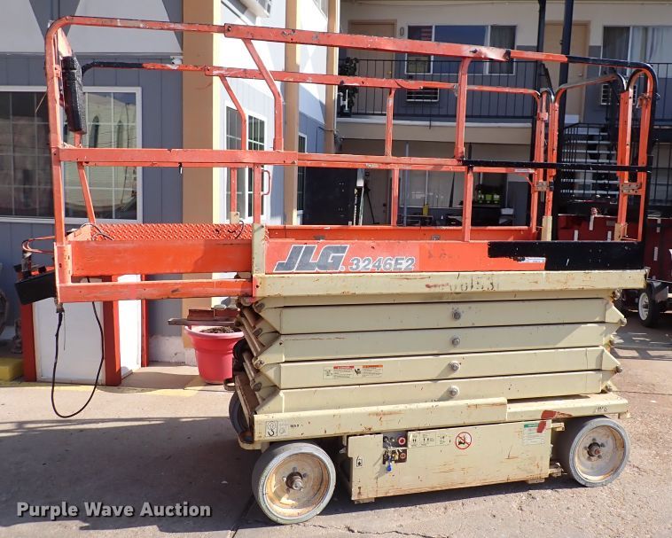 image for item IK9181 JLG 3246E2  scissor lift