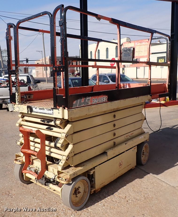 image for item IK9181 JLG 3246E2  scissor lift
