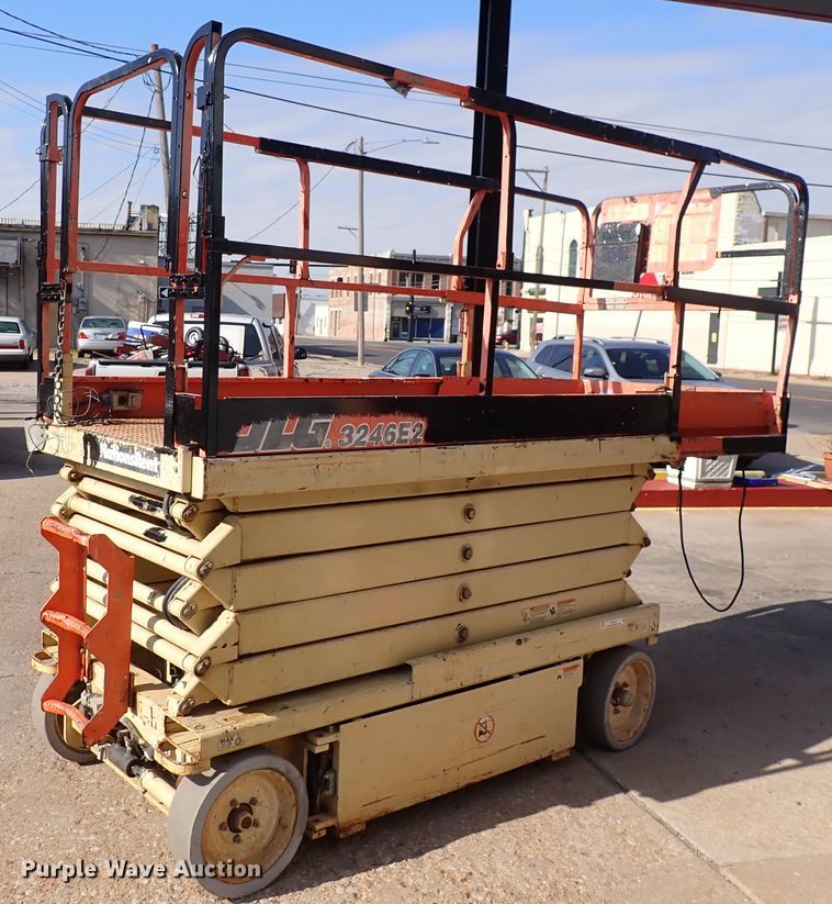 image for item IK9181 JLG 3246E2  scissor lift