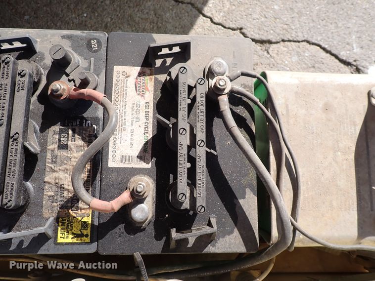 image for item IK9181 JLG 3246E2  scissor lift