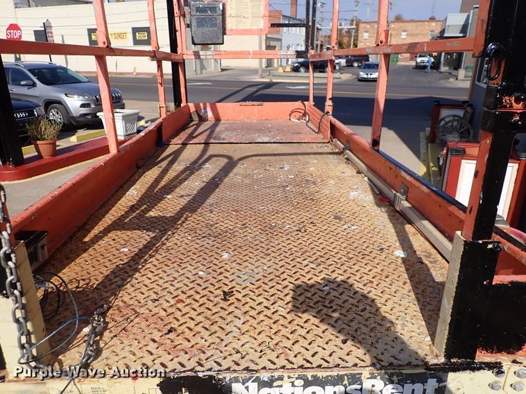 image for item IK9181 JLG 3246E2  scissor lift