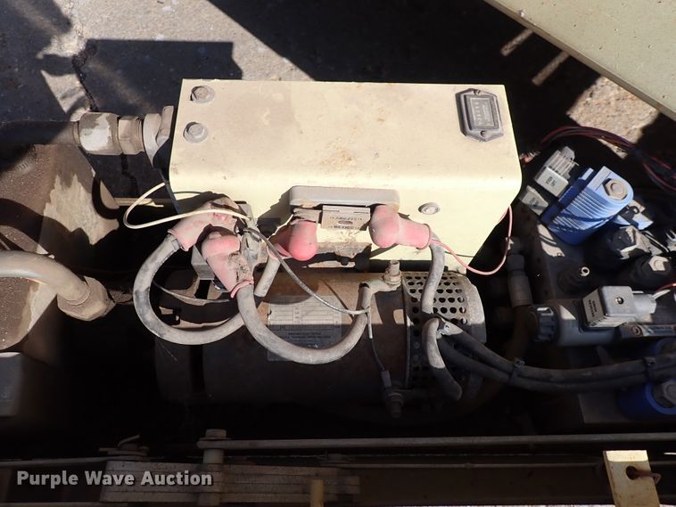 image for item IK9181 JLG 3246E2  scissor lift