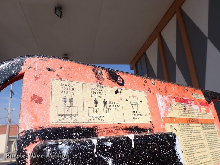 image for item IK9181 JLG 3246E2  scissor lift