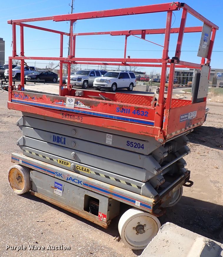 image for item IN9044 2008 Skyjack SJ4632  scissor lift